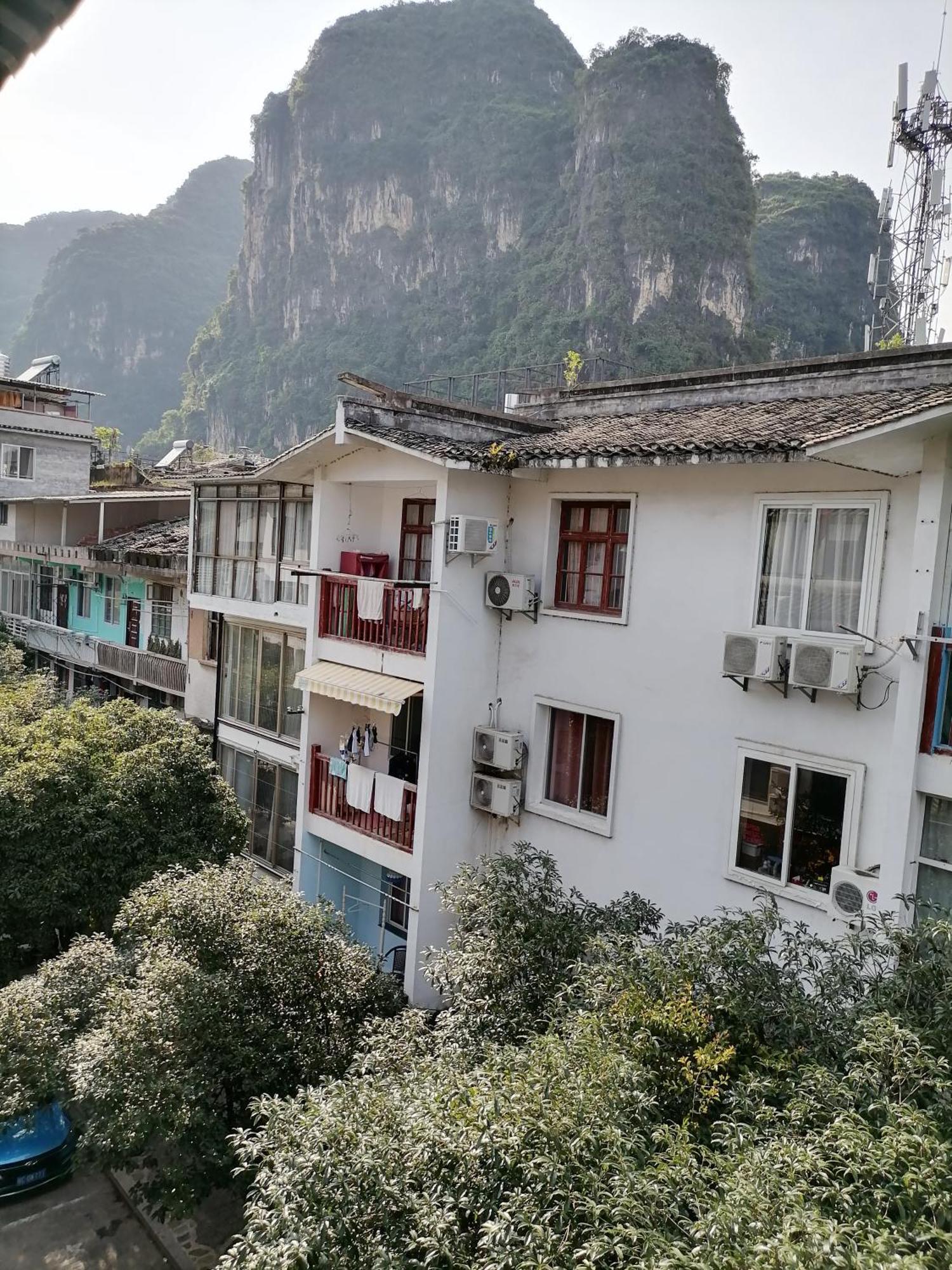 Lazzy Inn Yangshuo Exterior photo